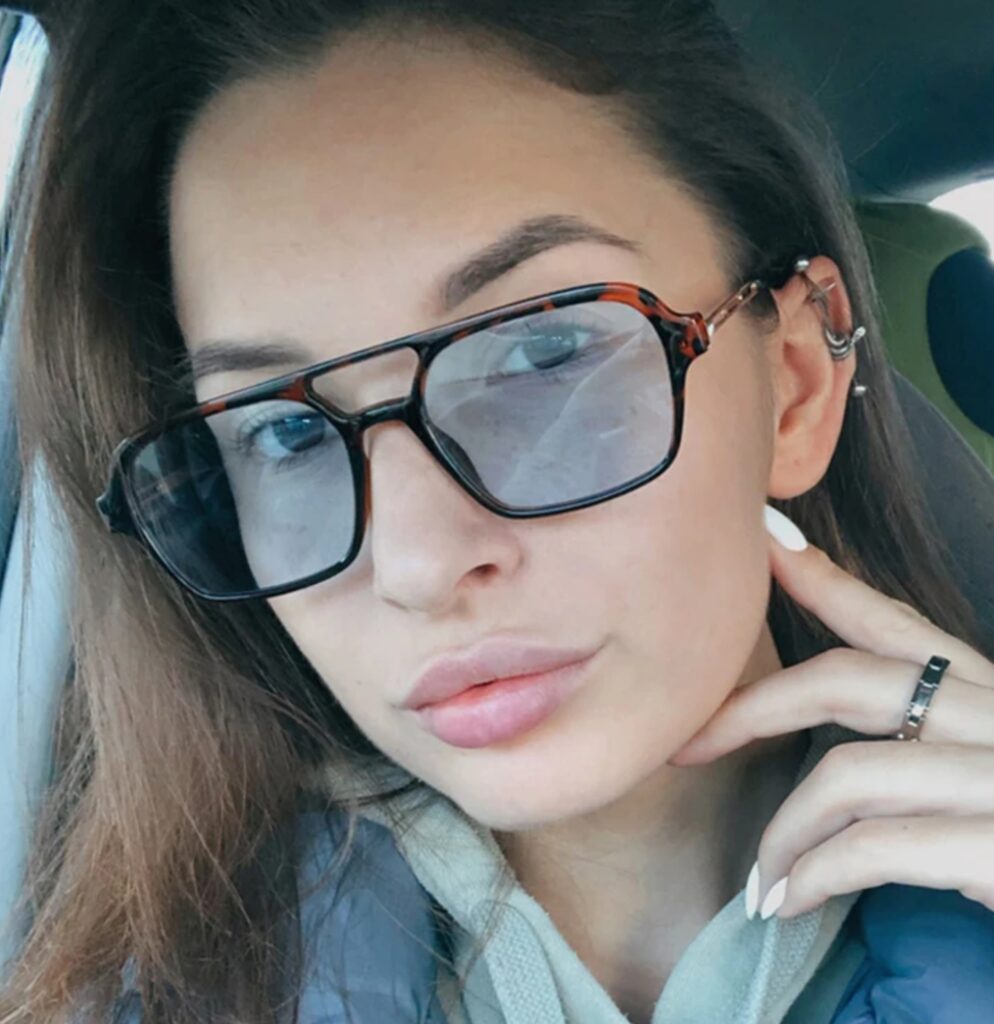 Очки солнцезащитные женские квадратные